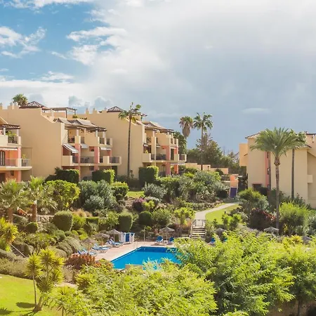 3-bed Sleeps 5 W Views & Golf & Country Club Appartamento