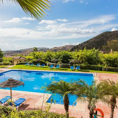 3-bed Sleeps 5 W Views & Golf & Country Club Appartamento