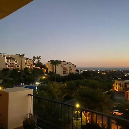 3-bed Sleeps 5 W Views & Golf & Country Club Benahavís